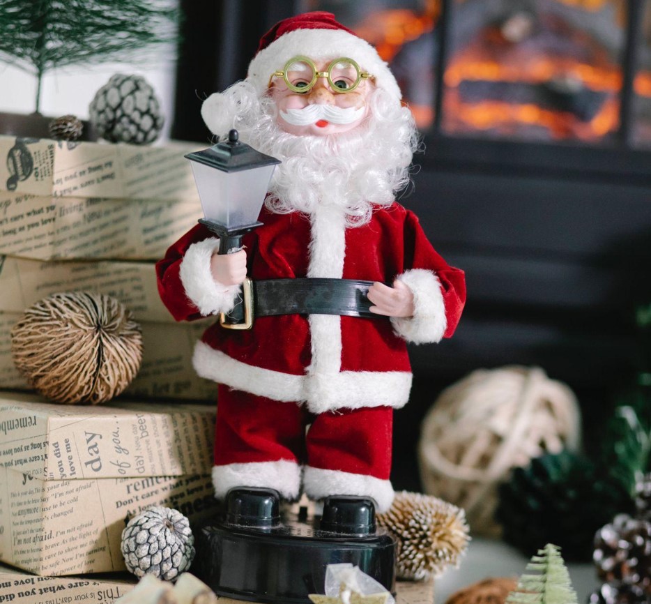 The Joy of Artificial Christmas Trees with Lights